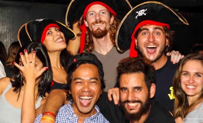 pirate pub rio